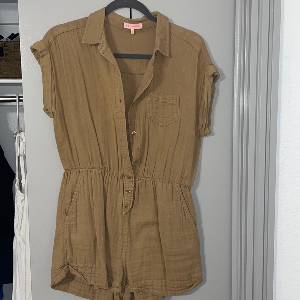 Linen romper